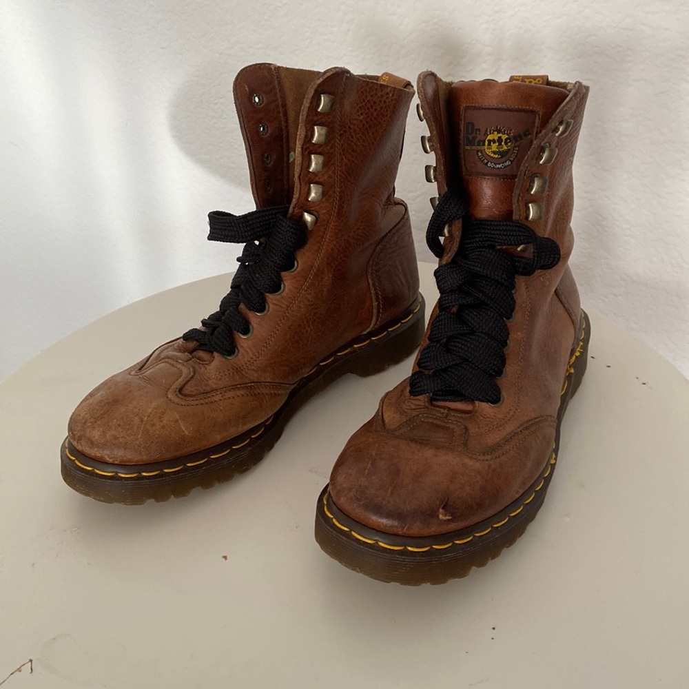 Vintage Dr. Martens Men’s UK size 8, US size 9